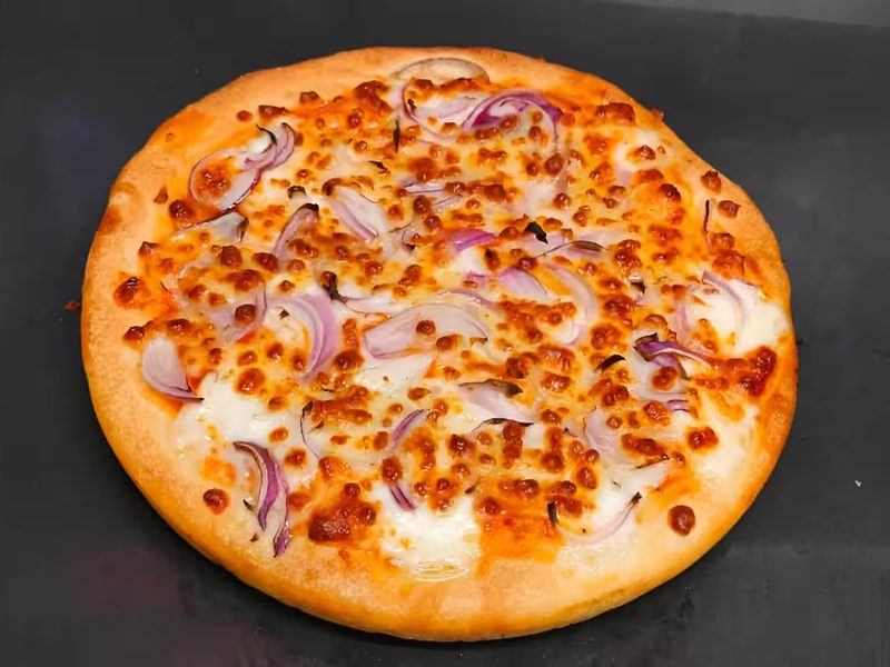 Cheesy Pizza